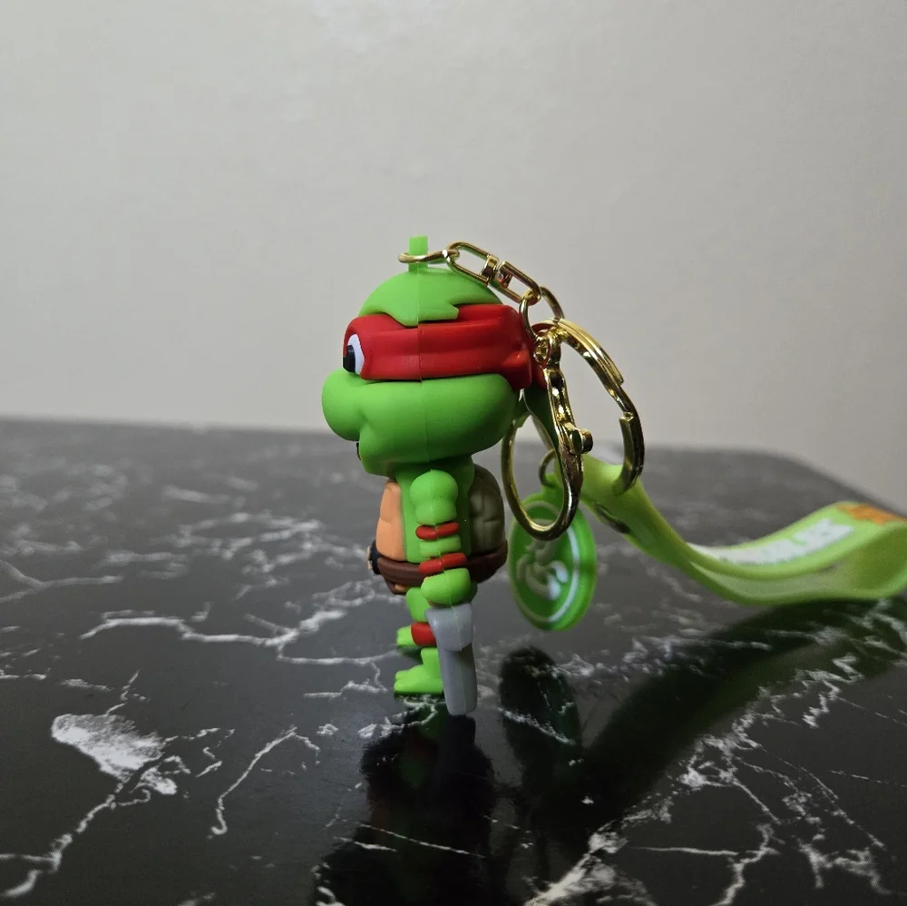๐๐ TMNT Ralph Keychain - Picture 4 of 11